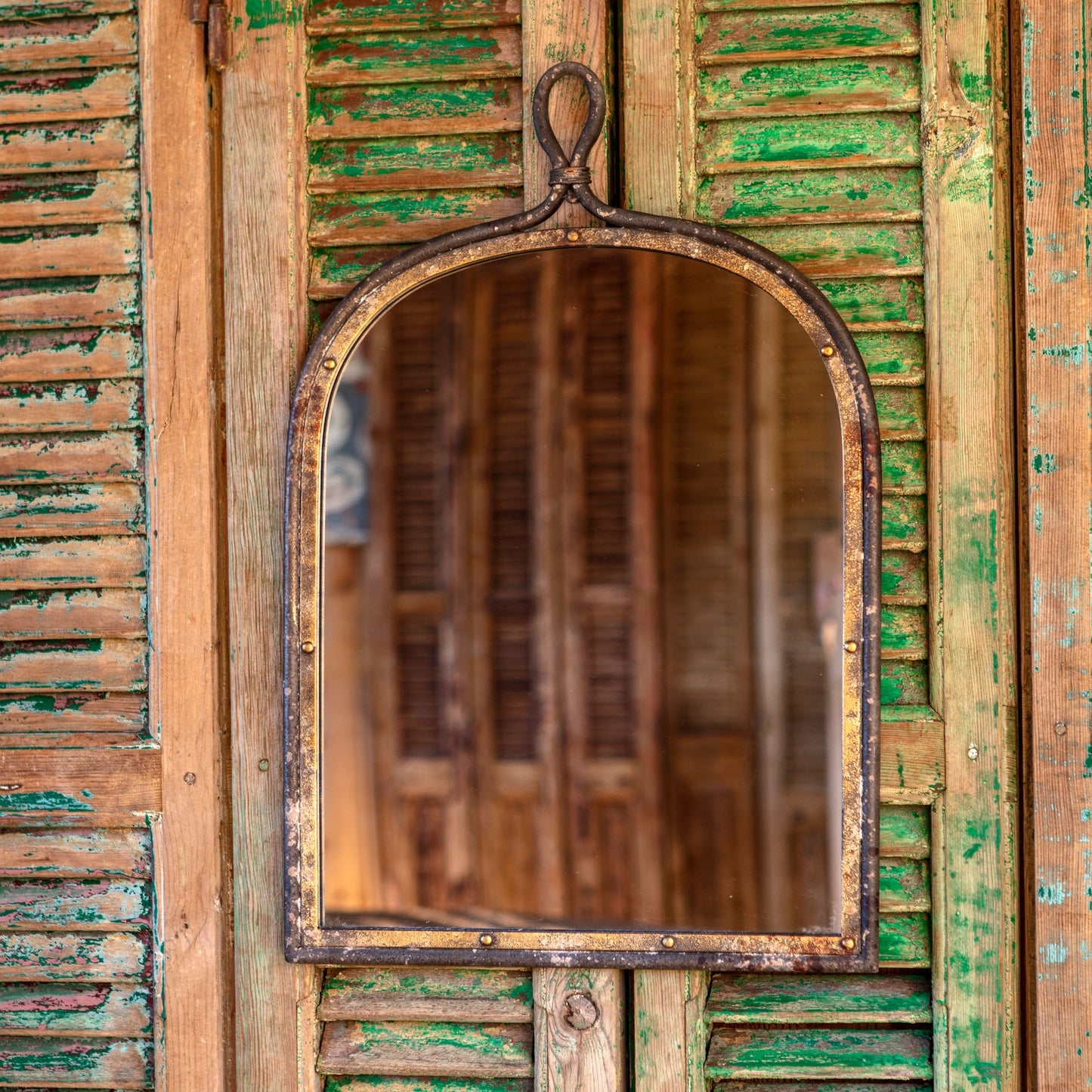 ARCHED MIRROR