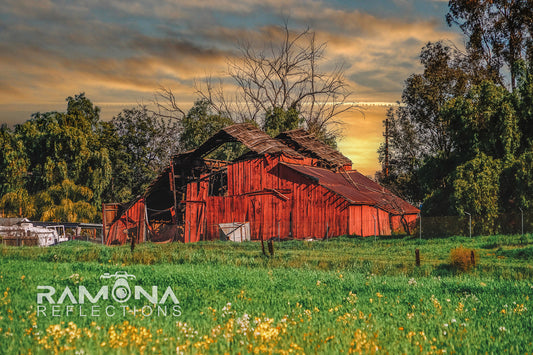 Old Barn Metal Art