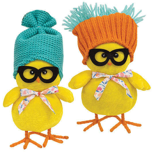 STANDING CHICK WITH HAT AND GLASSES