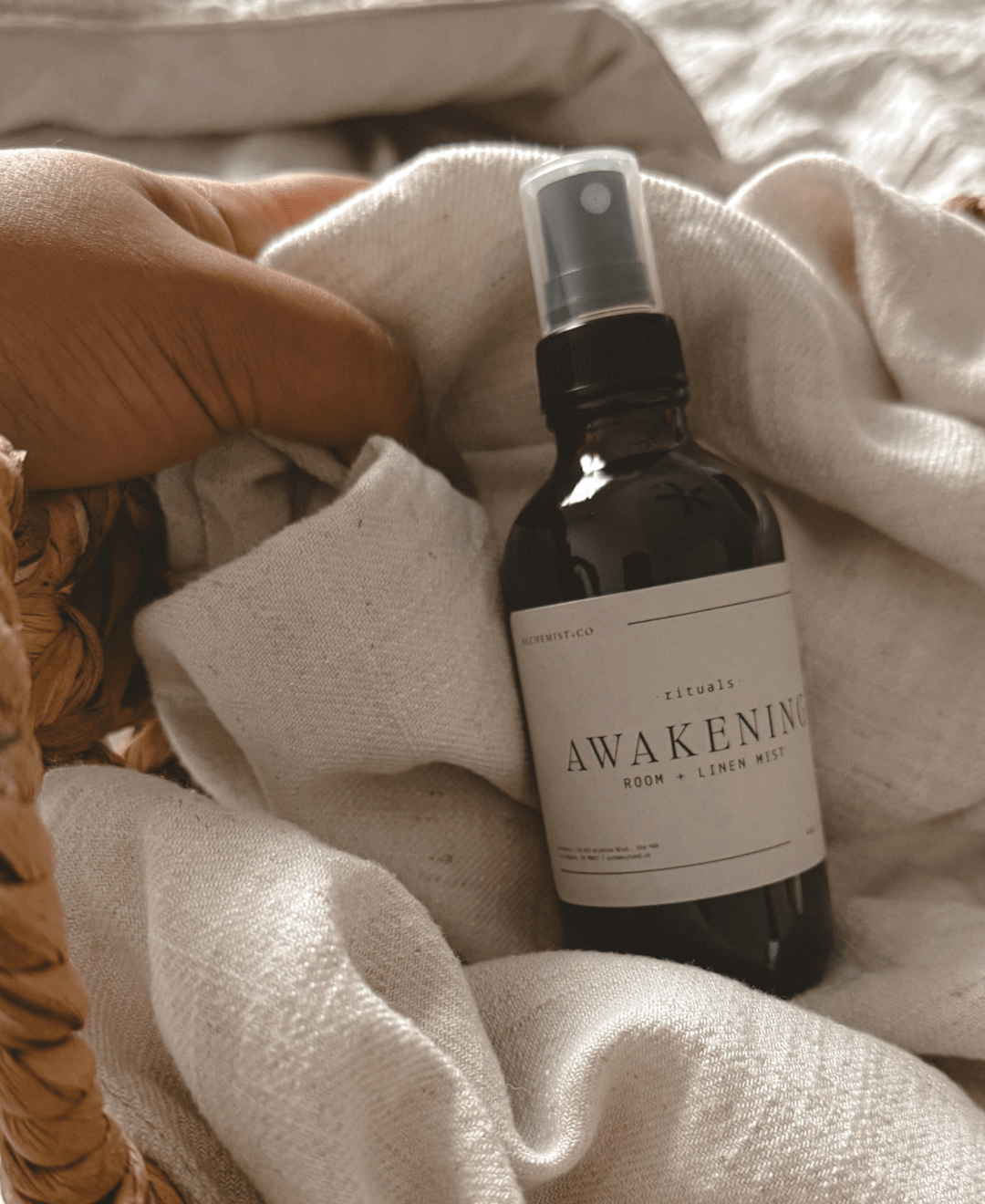 Awakening Room + Linen Fragrance Mist  (online exclusive)