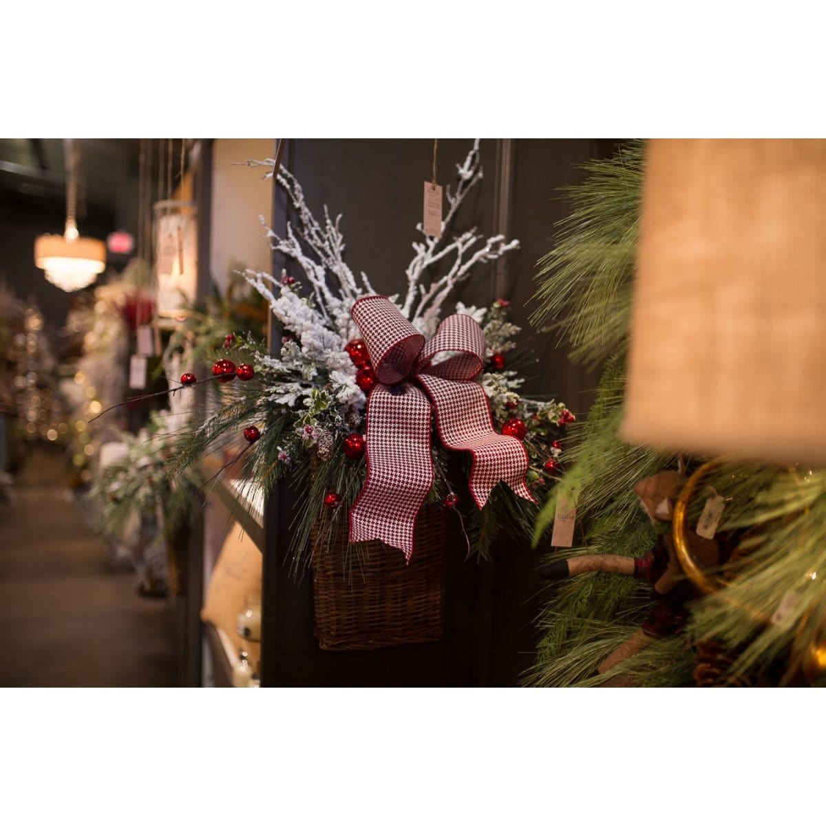 11" x 17" Wicker Basket w/Handle (online exclusive)