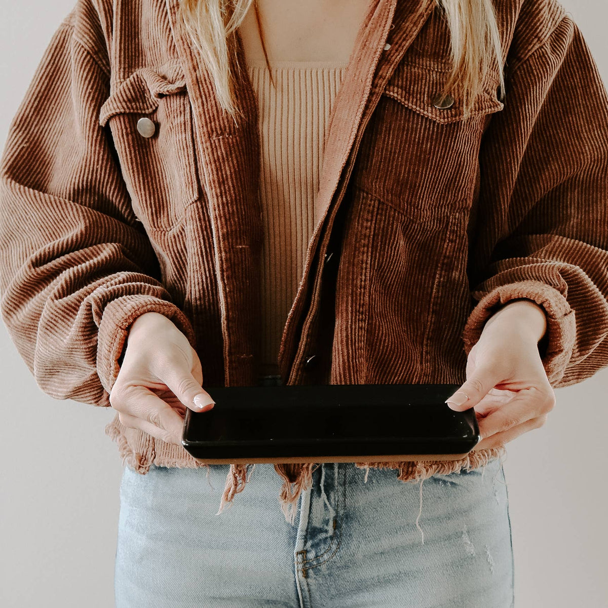 MODERN BLACK STONEWARE TRAY