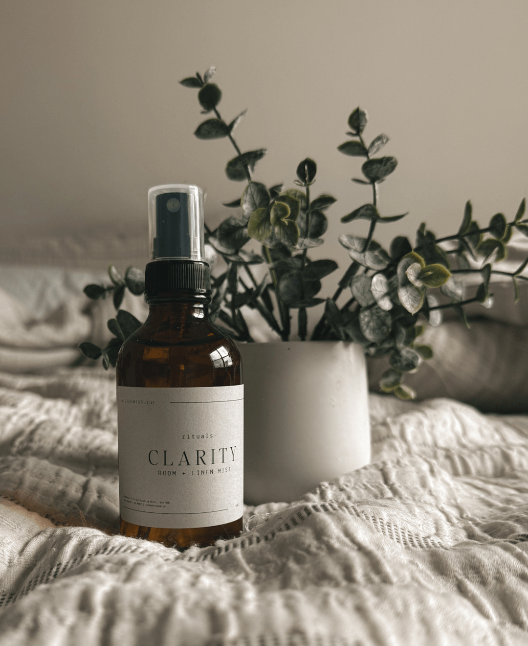 Clarity Room + Linen Fragrance Mist  (online exclusive)