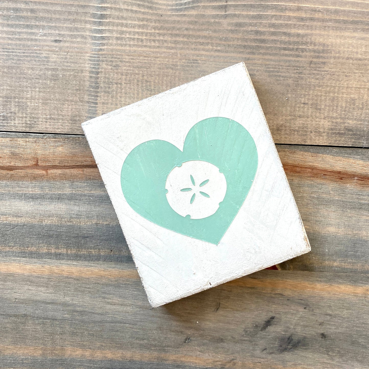 Sand Dollar Heart Sign  (Online Exclusive)