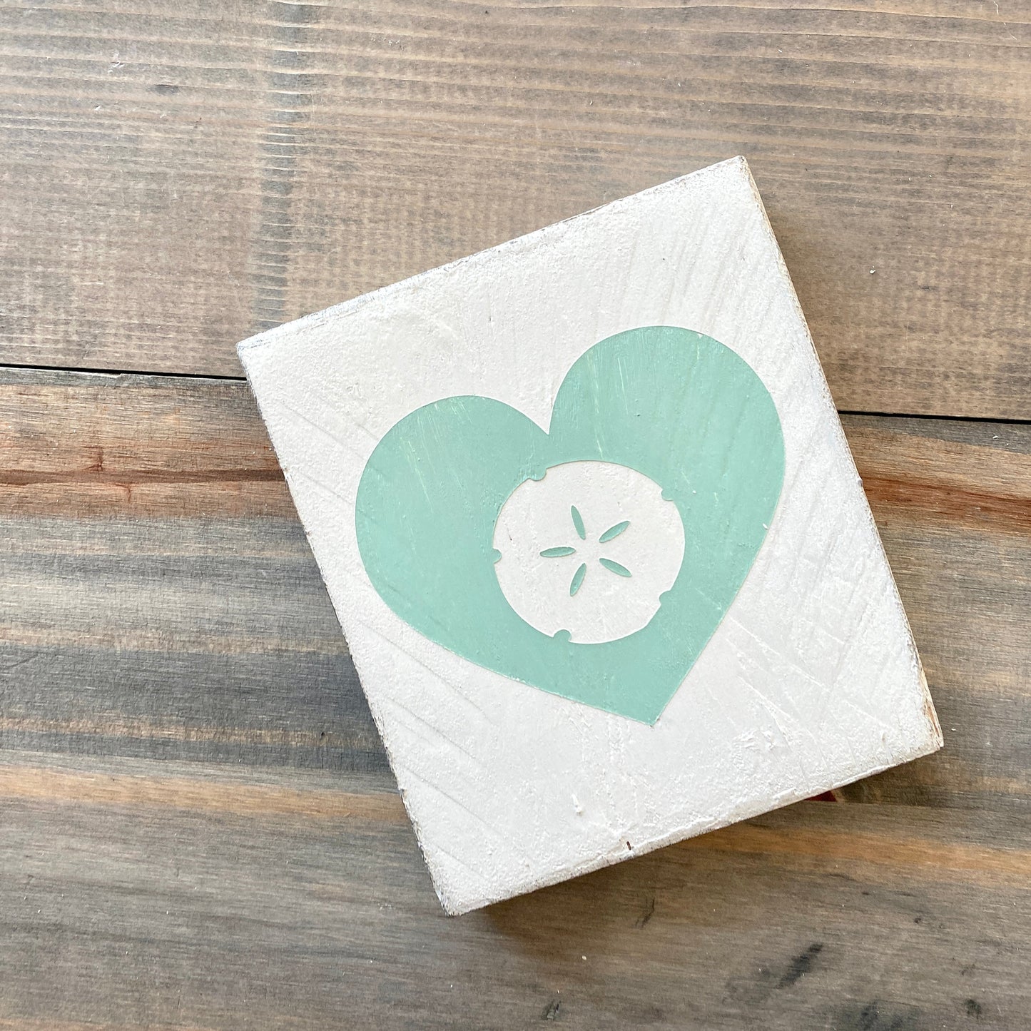 Sand Dollar Heart Sign  (Online Exclusive)