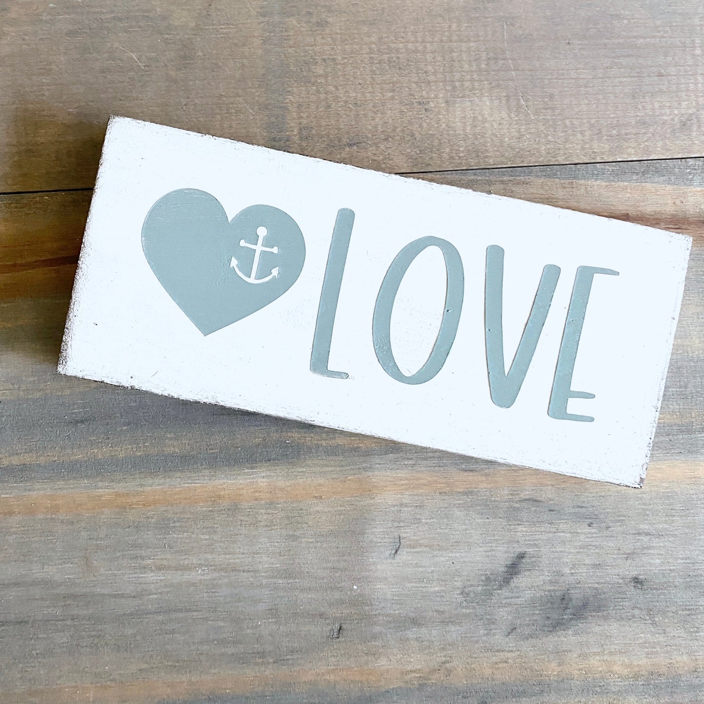 Love Heart Sign  (Online Exclusive)