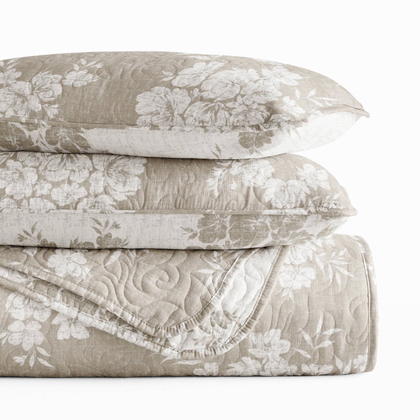 Distressed Bouquet All Season Patterned Reversible Quilt Set