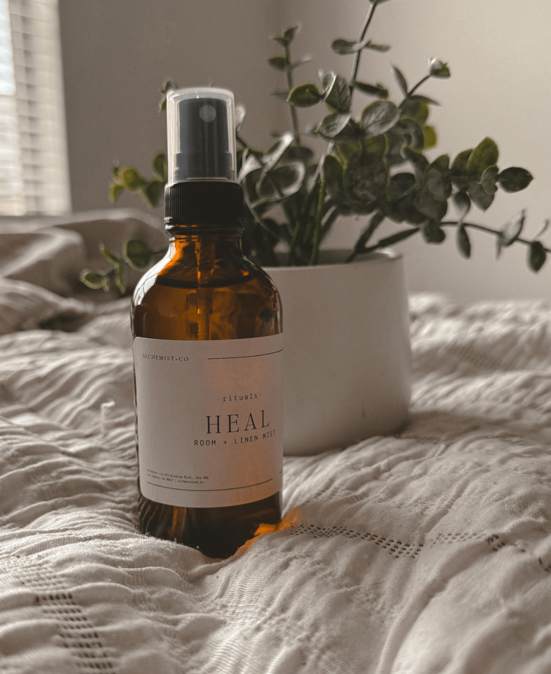 Heal Room + Linen Fragrance Mist  (online exclusive)