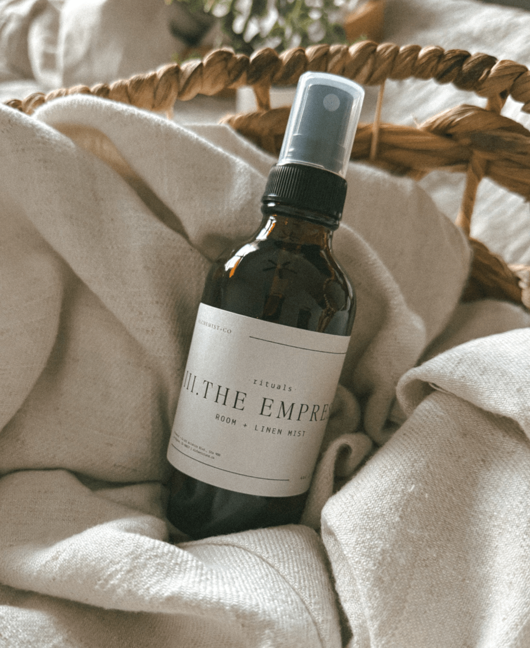 III. The Empress Room + Linen Fragrance Mist  (online exclusive)
