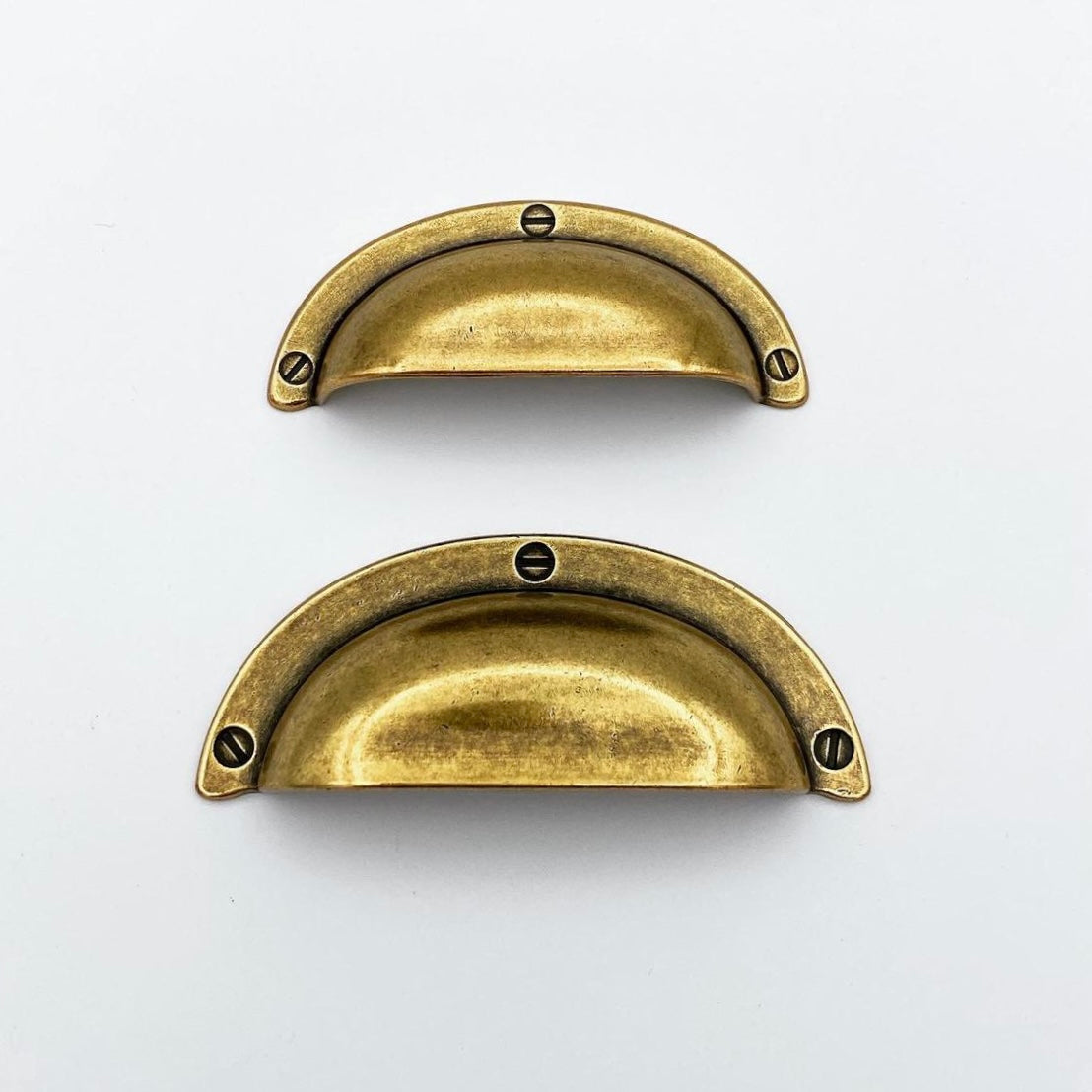 Cup Drawer Pulls "Amalfi" in Antique Brass (Online Exclusive)