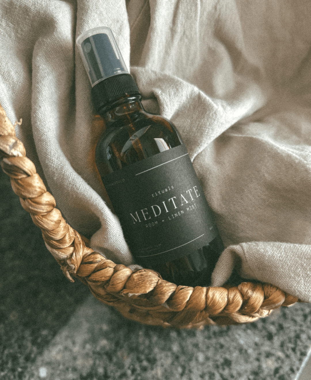 Meditate Room + Linen Fragrance Mist  (online exclusive)