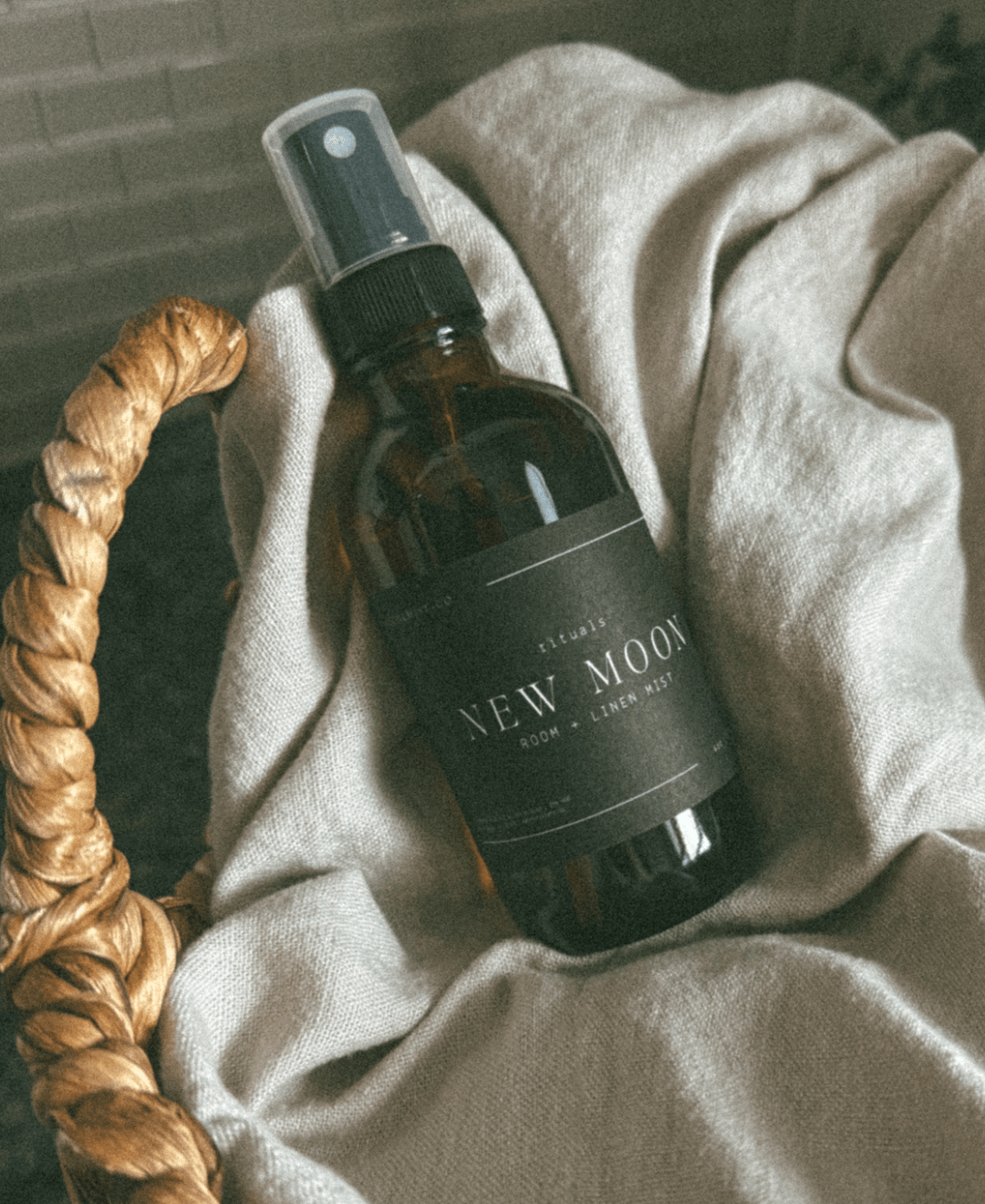 New Moon Room + Linen Fragrance Mist  (online exclusive)