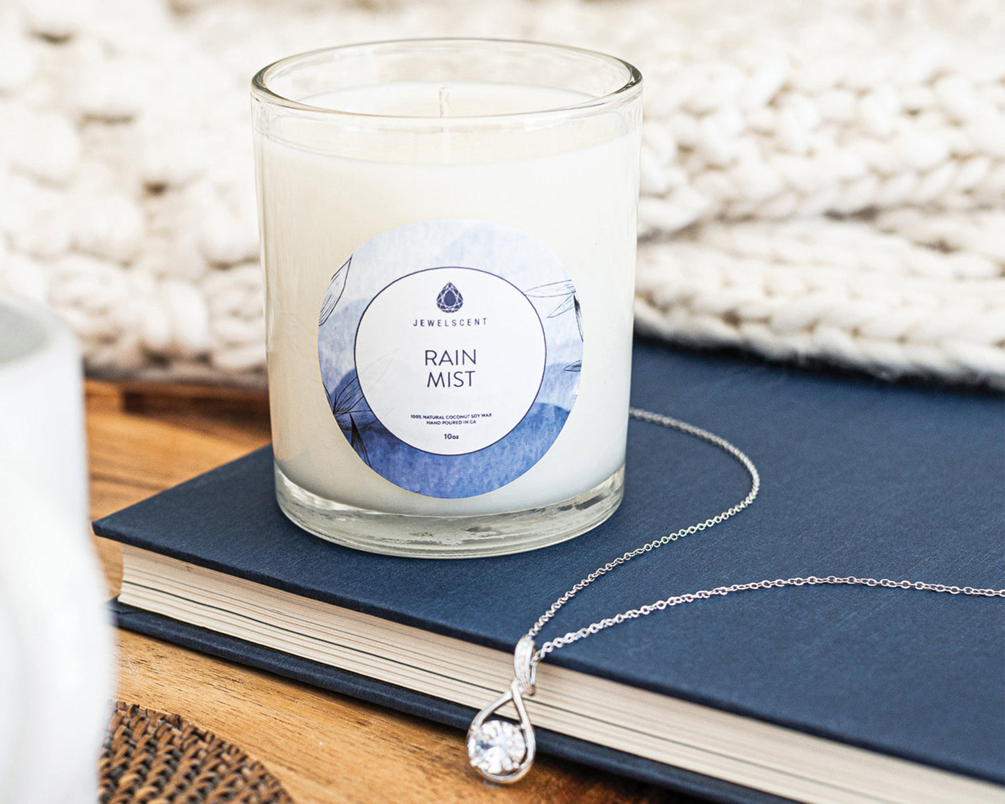 Rain Mist 10oz Signature Jewelry Candle (Online Exclusive)