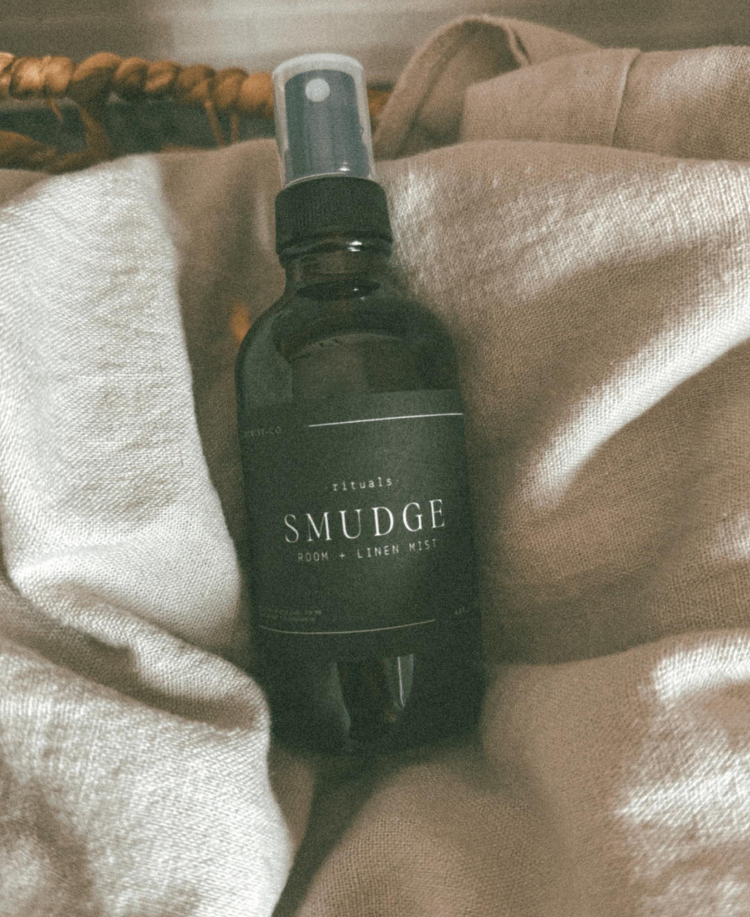Smudge Room + Linen Fragrance Mist  (online exclusive)