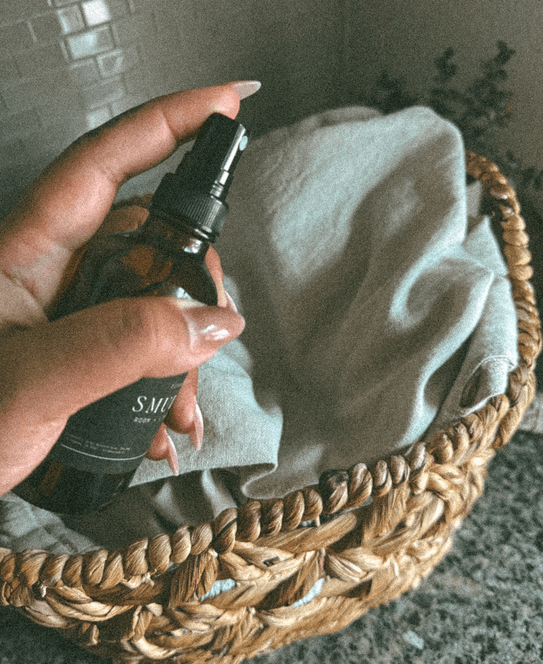 Smudge Room + Linen Fragrance Mist  (online exclusive)