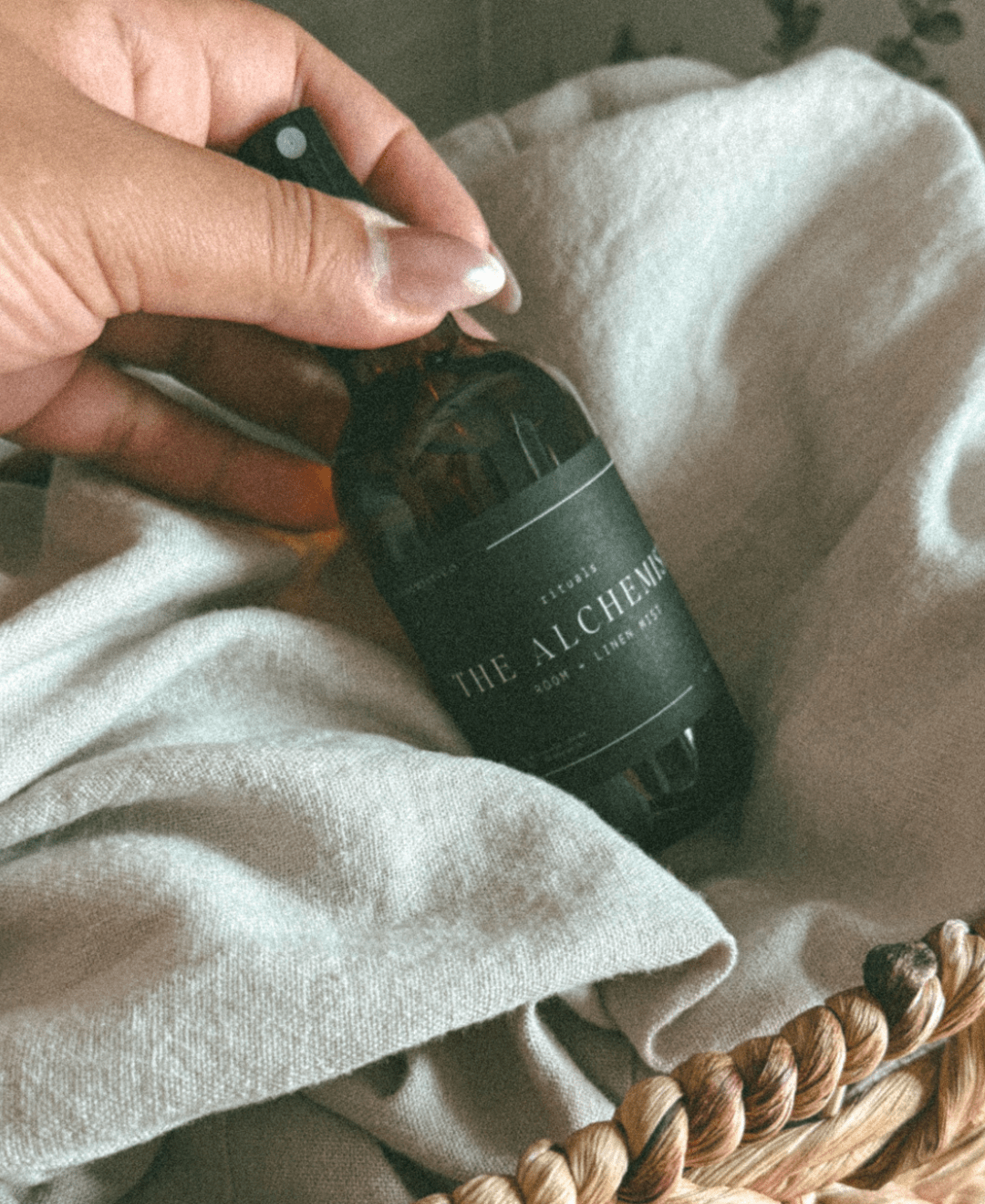 The Alchemist Room + Linen Fragrance Mist  (online exclusive)