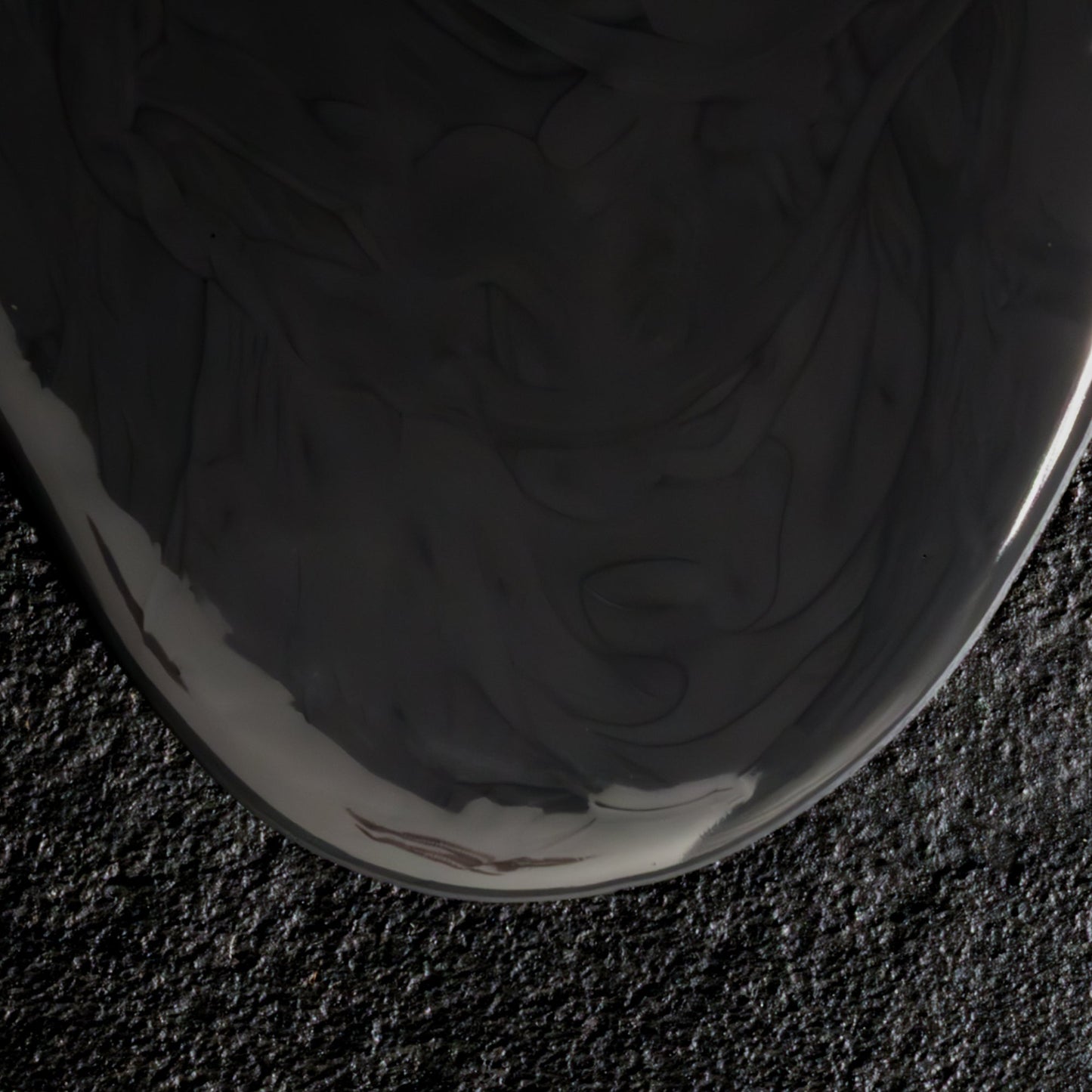 The ‘Oyster’ Nero (Online Exclusive)