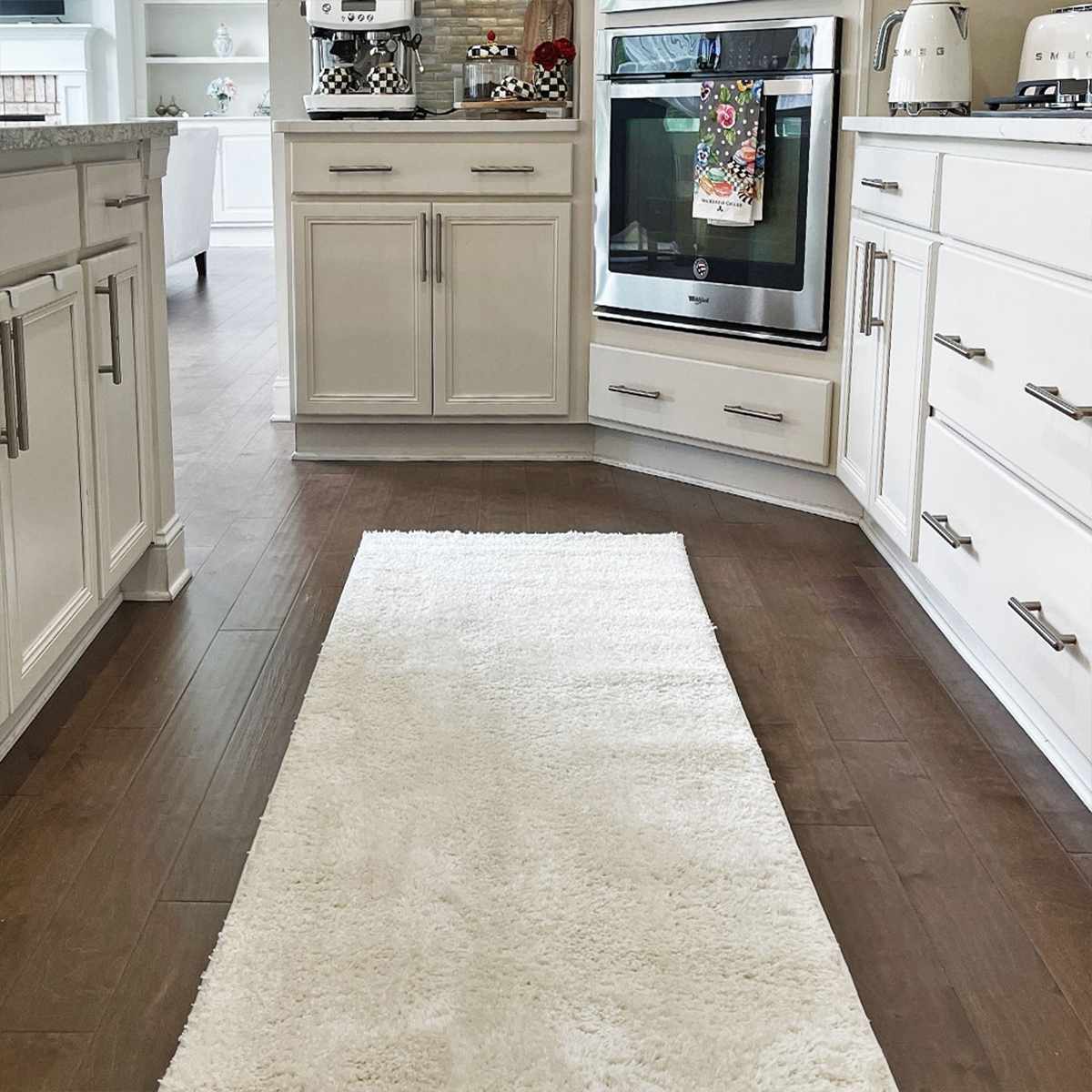 Judy White Washable Area Rug  (online exclusive