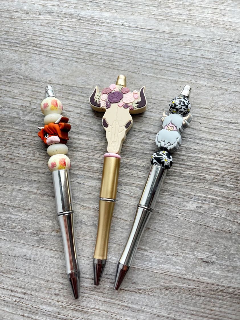 Highland Cow Silicone Beaded Pens